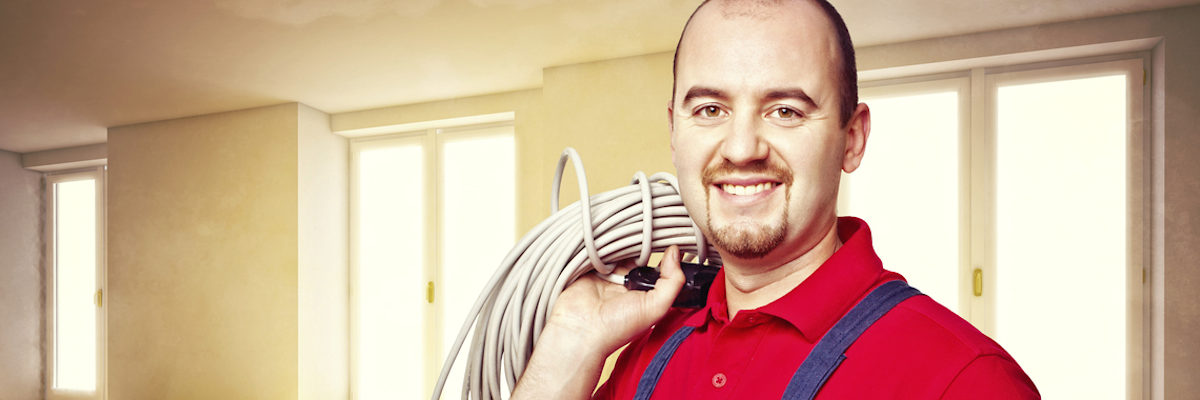 Elektroinstallateur, Elektrotechnik, Kabel, Mensch, Mann, Raum