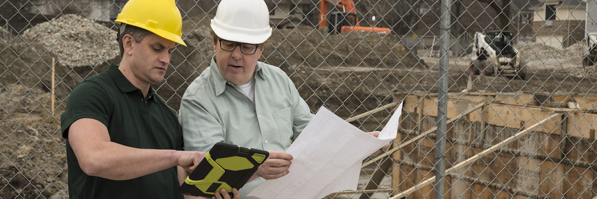 Arbeiter im Gespräch mit Tablet, Baustelle, Bau, Architekt, Tablet-PC, Baubesprechung