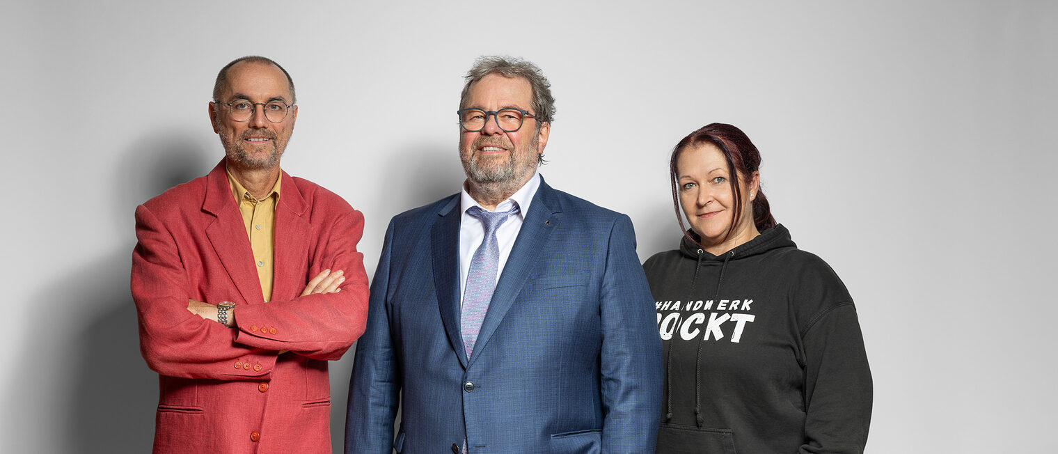 Gerd Schilling (von links), Präsident Ralf Rothenburger und Monika Schaffner bilden das Präsidium der Handwerkskammer 